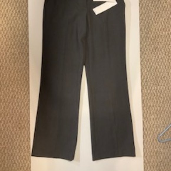 NWT Calvin Klein Classic Fit Heather Gray Trouser Leg Suit Pants Size 4P Petite - Picture 2 of 5